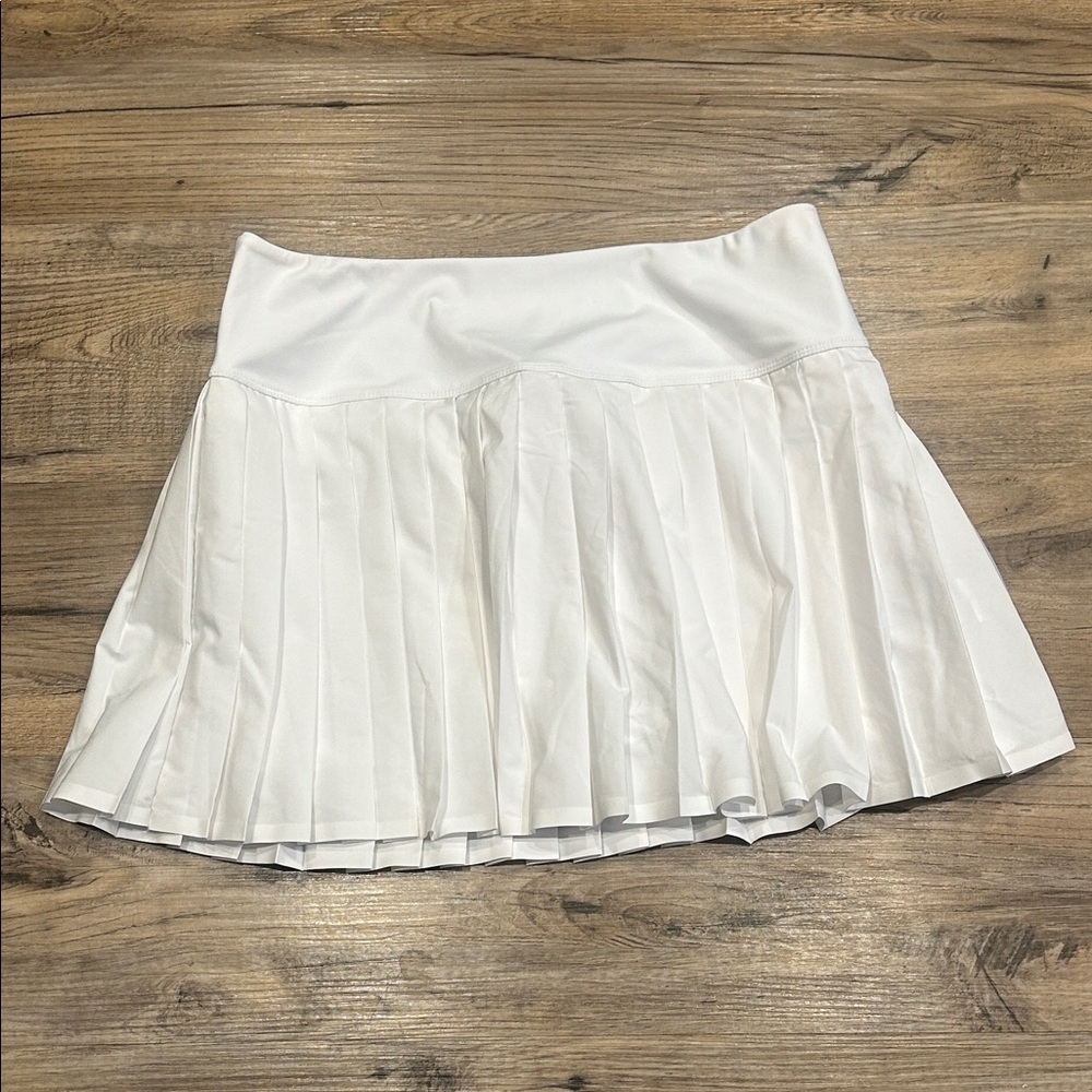 Apana White Mini Pleated Skirt